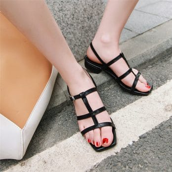 2022 New European Style Open Toe Summer Women Shoes Thick Heel Shoes with Square Head Black Sandals Back strap Ladies Party Shoe 5