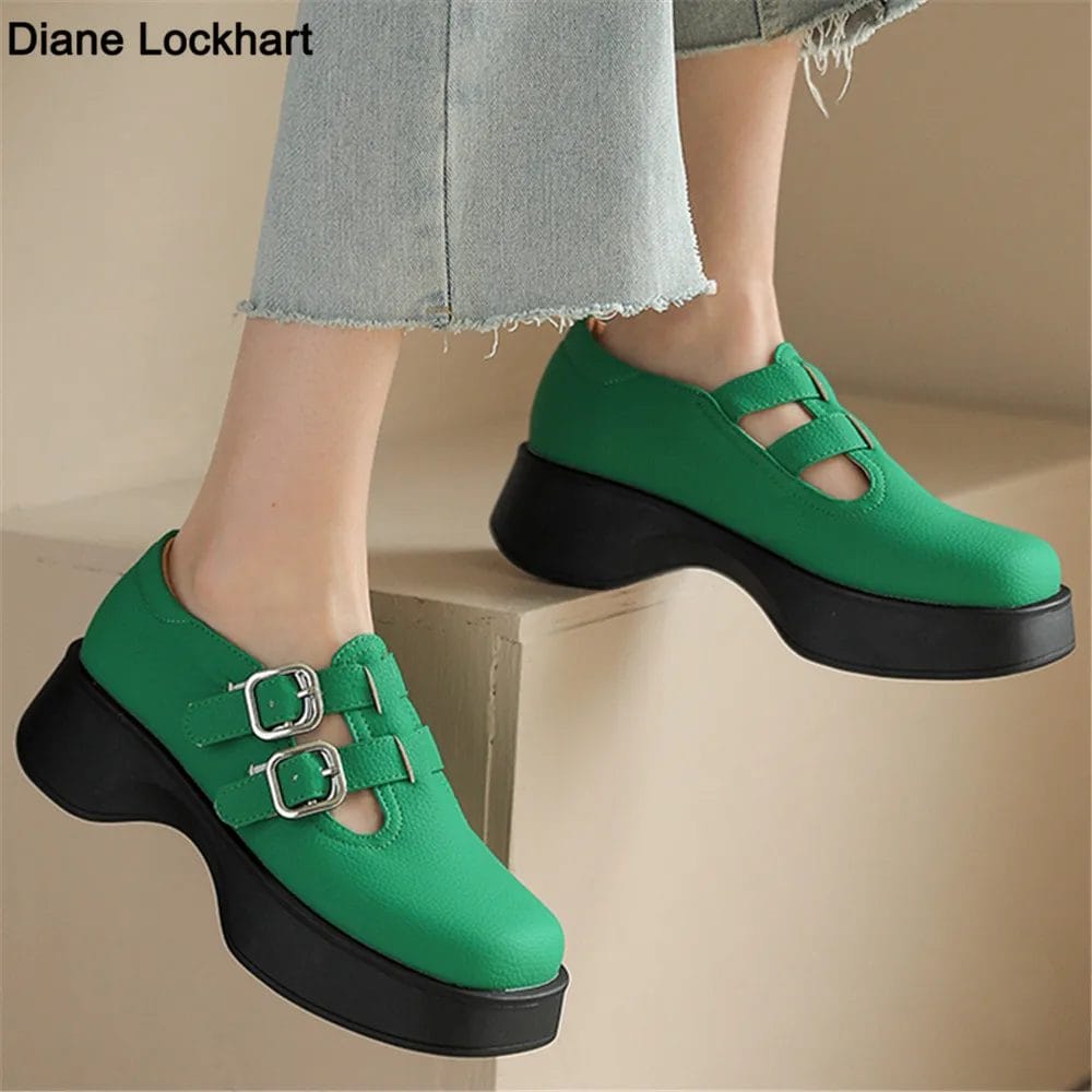 2023 New Women Flat Shoes Loafers Square Toe Buckle Classic Concise Ladies Comfy Platform Flats Casual Date Spring Green Wedges 1